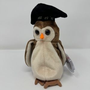 RARE 1997 TY Beanie Baby Graduation Wise Owl with ERRORS